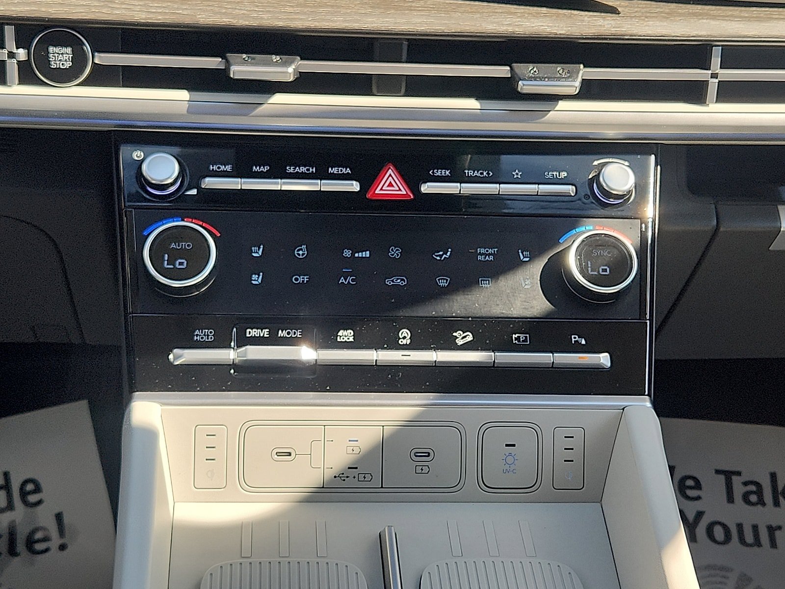 New 2025 Hyundai Santa Fe Calligraphy AWD/4WD image 18