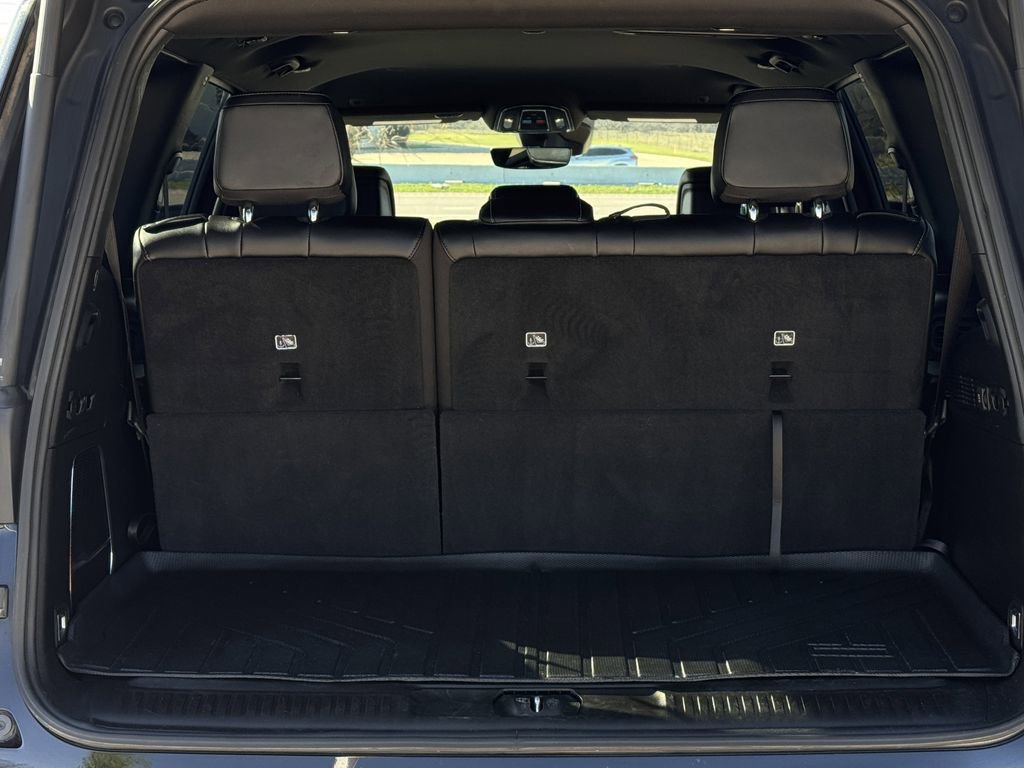 Used 2024 Jeep Wagoneer Series II w/ Flexible Seating Group image 31