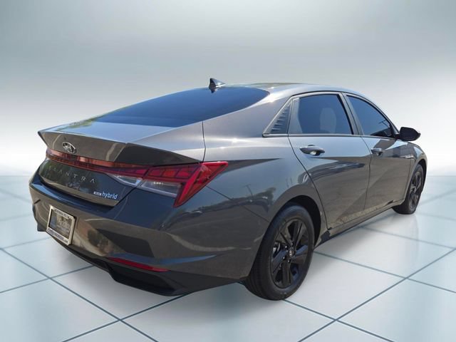Used 2023 Hyundai Elantra Blue FWD image 4
