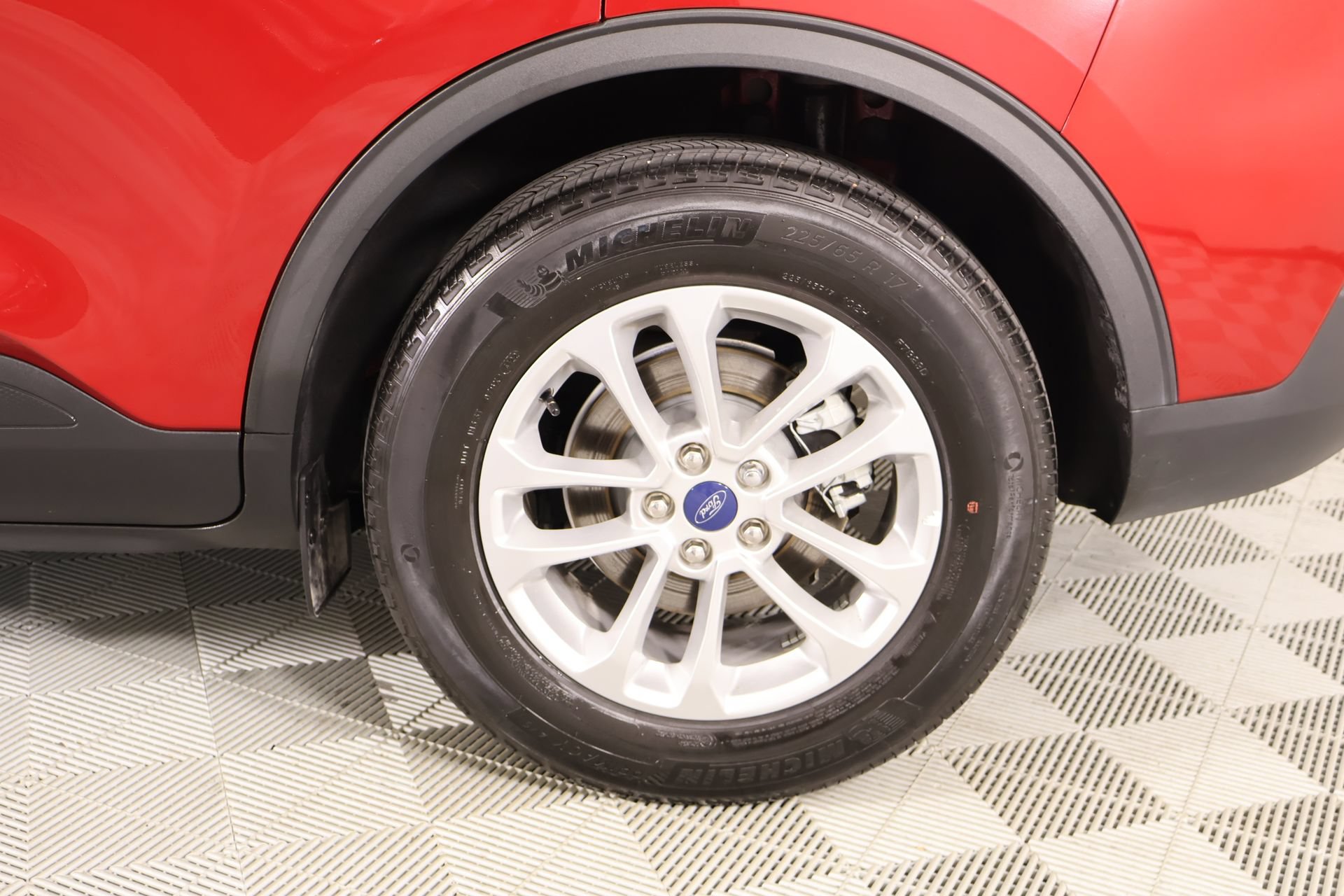 Used 2022 Ford Escape SE w/ Convenience Package FWD image 18