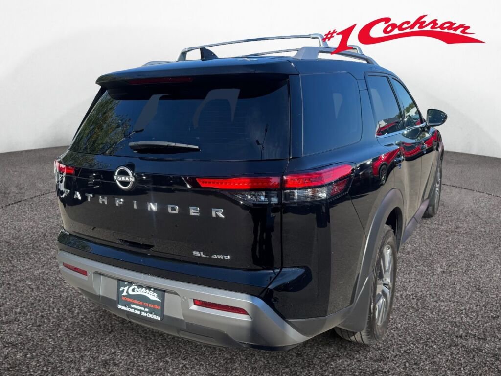 Used 2024 Nissan Pathfinder SL image 6