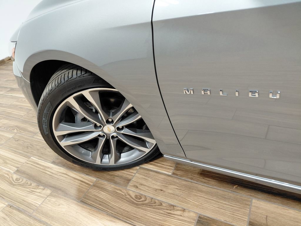 Used 2024 Chevrolet Malibu LT FWD image 17