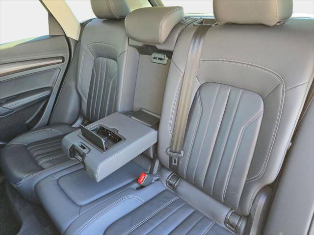 Used 2023 Audi Q5 2.0T Premium Plus w/ Premium Plus Package AWD/4WD image 18