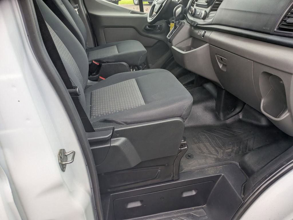 Used 2024 Ford Transit 250 Low Roof w/ Exterior Upgrade Package RWD image 17
