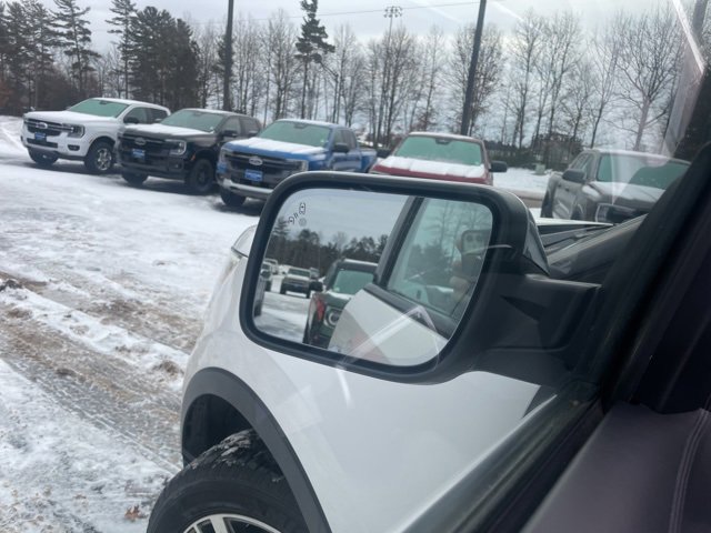 Used 2018 Ford Explorer Platinum image 20