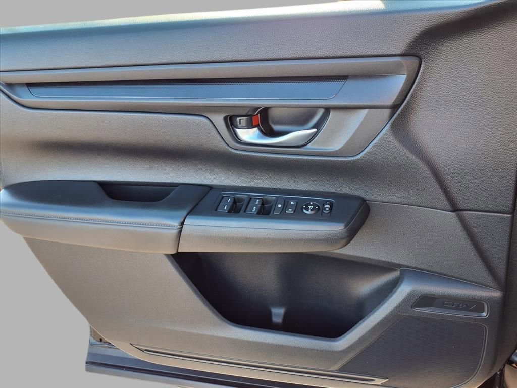 Used 2025 Honda CR-V EX image 17