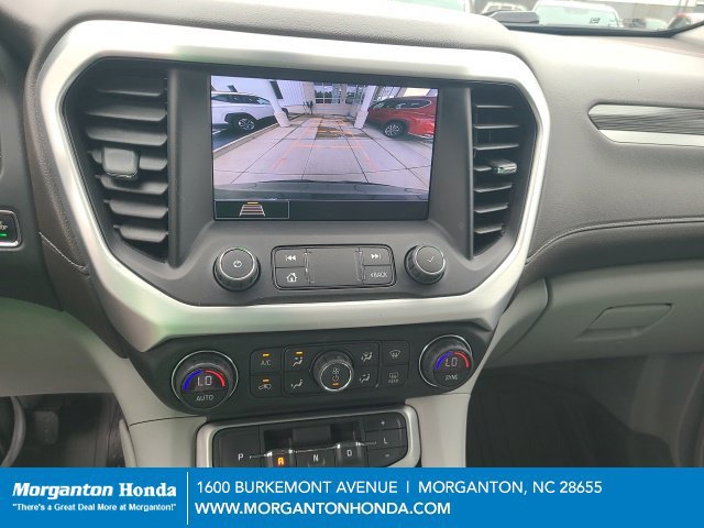 Used 2020 GMC Acadia SLT w/ LPO, Floor Liner Package FWD image 16