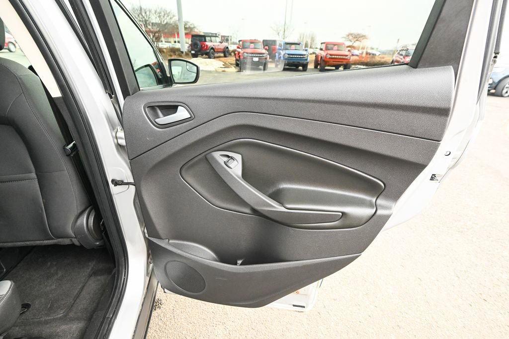 Used 2013 Ford Escape SE image 28