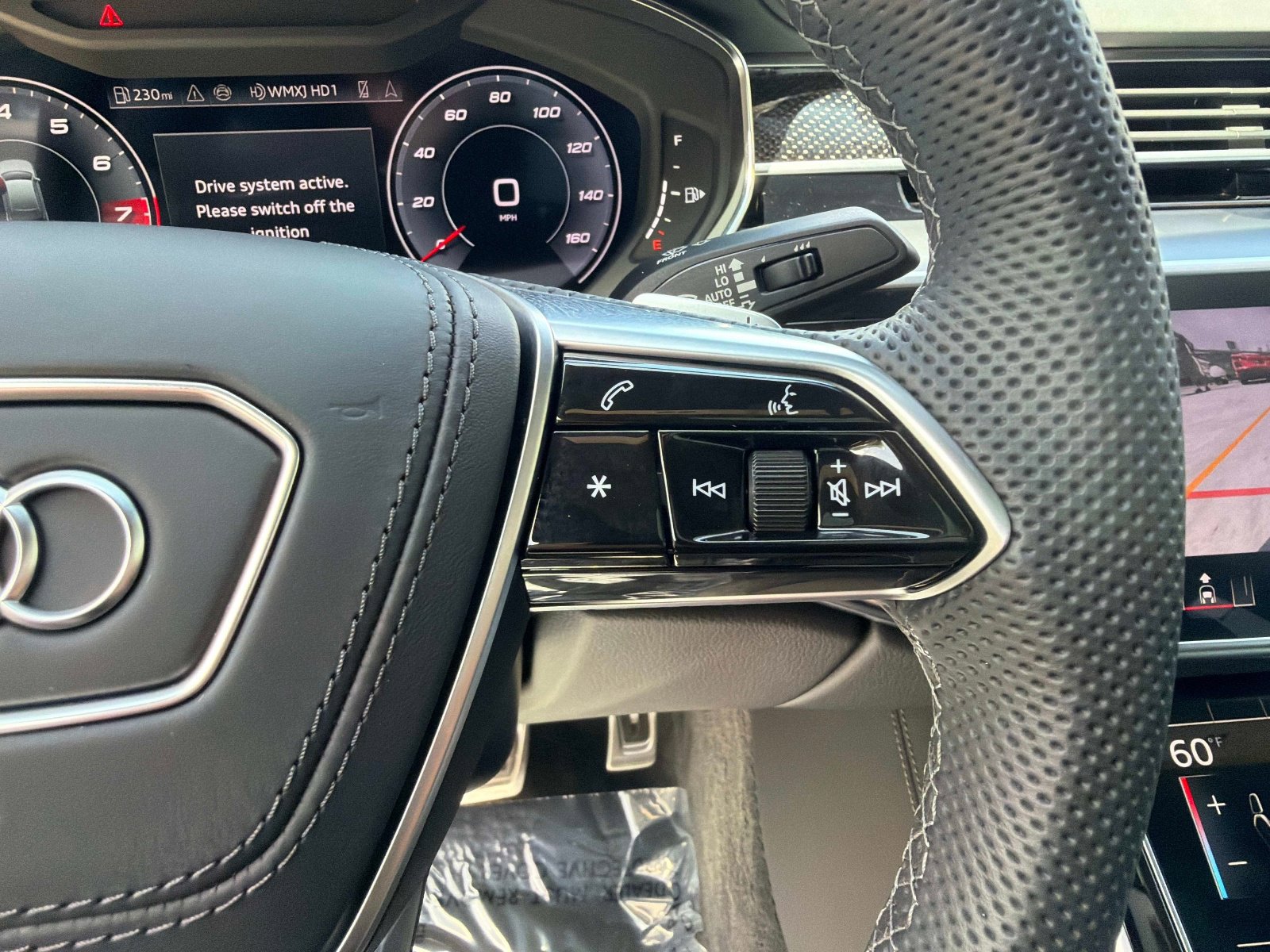 Used 2025 Audi S8 4.0T image 47