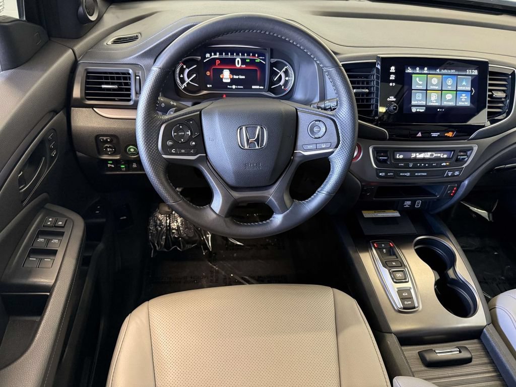 Used 2023 Honda Passport EX-L image 4
