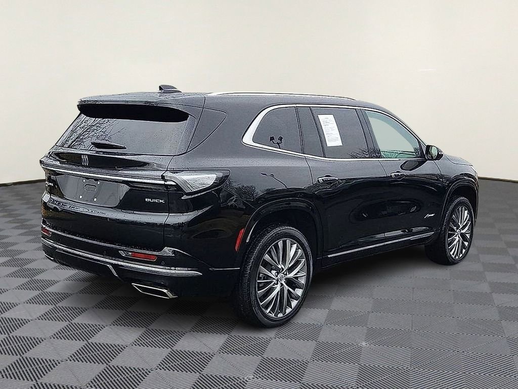 Used 2025 Buick Enclave Avenir w/ Trailering Package, 5000 lbs. AWD/4WD image 6