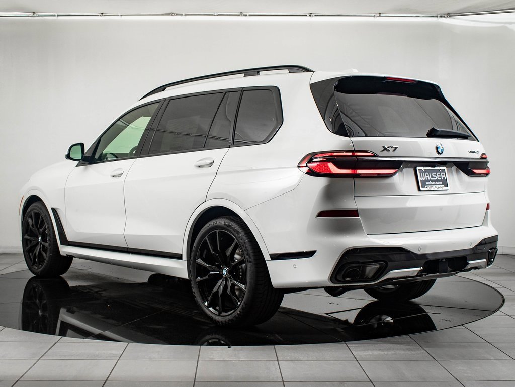New 2026 BMW X7 xDrive40i w/ M Sport Package image 6