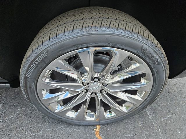New 2026 Cadillac Escalade Luxury w/ LPO, Radiant Package AWD/4WD image 14