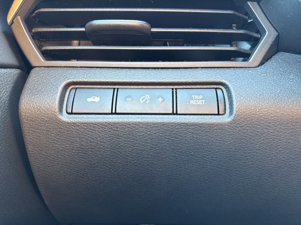 Used 2025 Nissan Altima 2.5 SR image 54