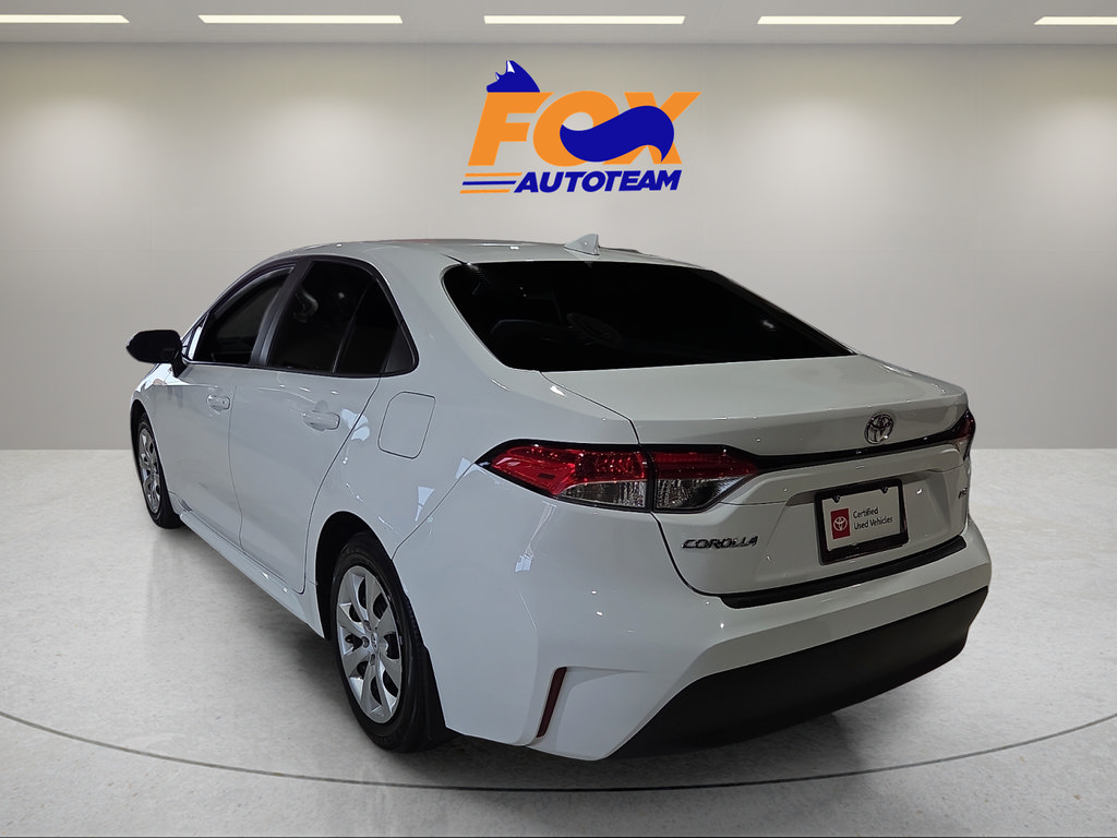 Certified 2025 Toyota Corolla LE FWD image 3