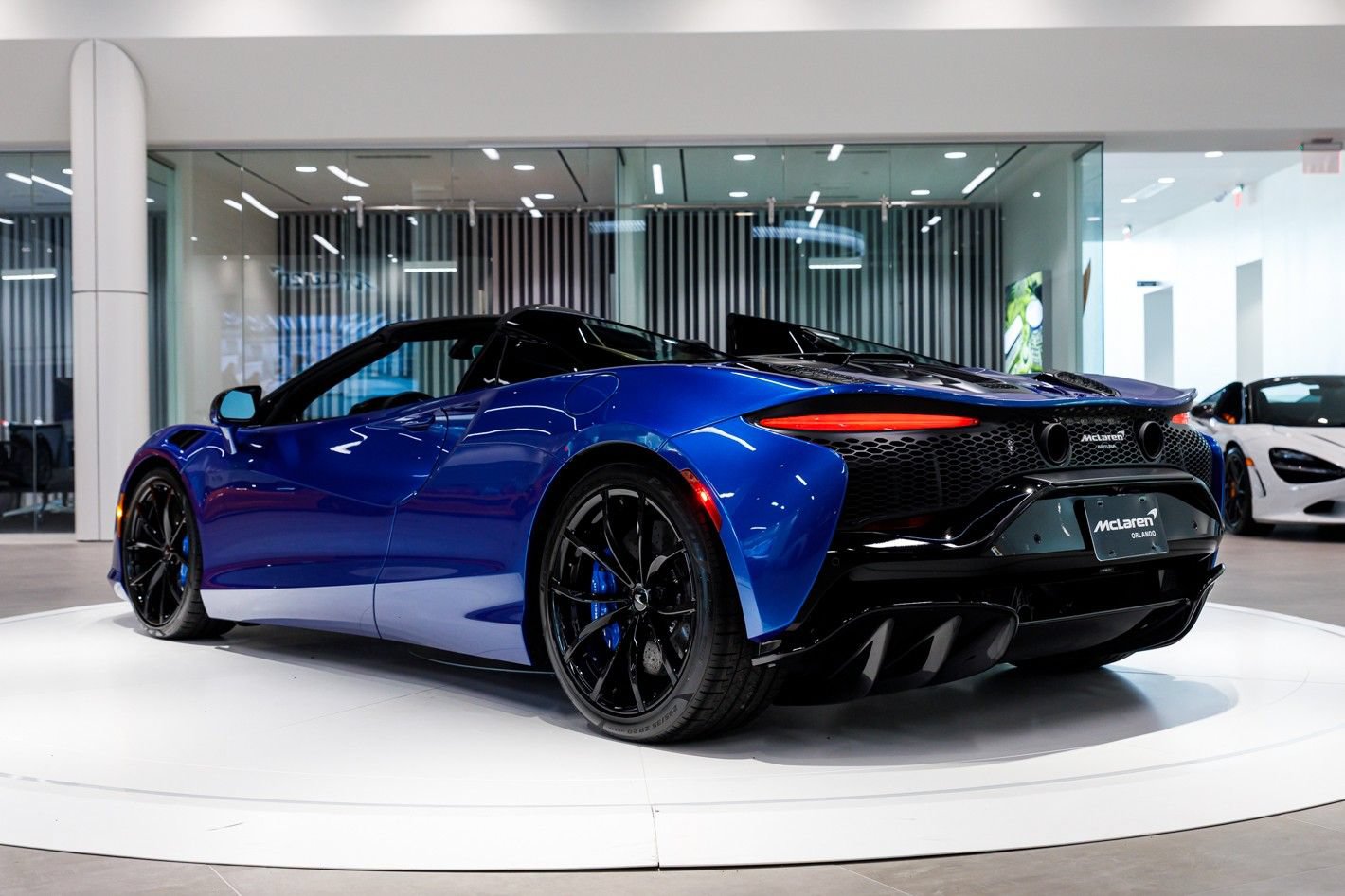 New 2026 McLaren Artura Spider RWD image 28