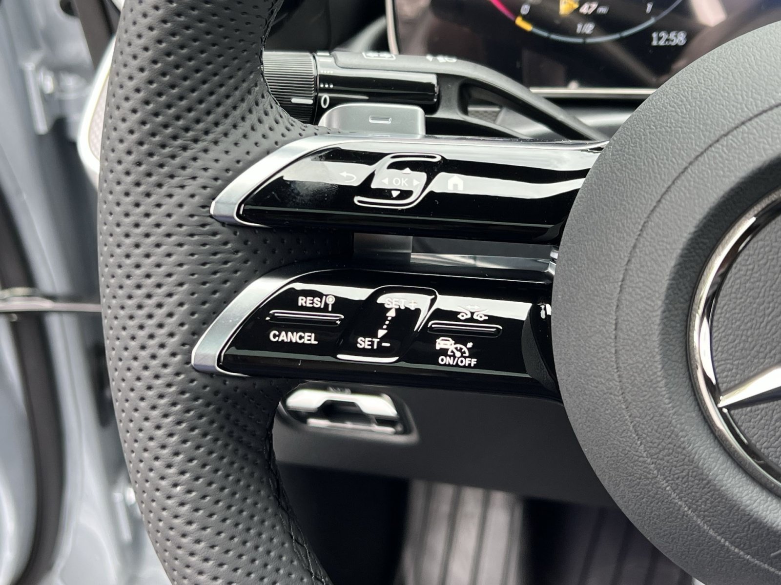 New 2027 Mercedes-Benz CLE 450 4MATIC Coupe image 37