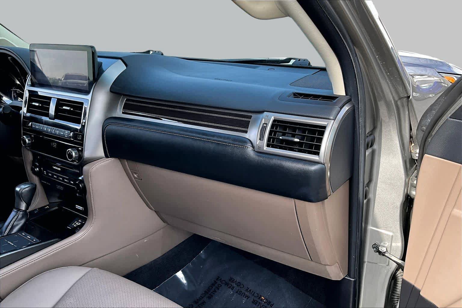 Used 2022 Lexus GX 460 Premium w/ Premium Plus Package AWD/4WD image 19