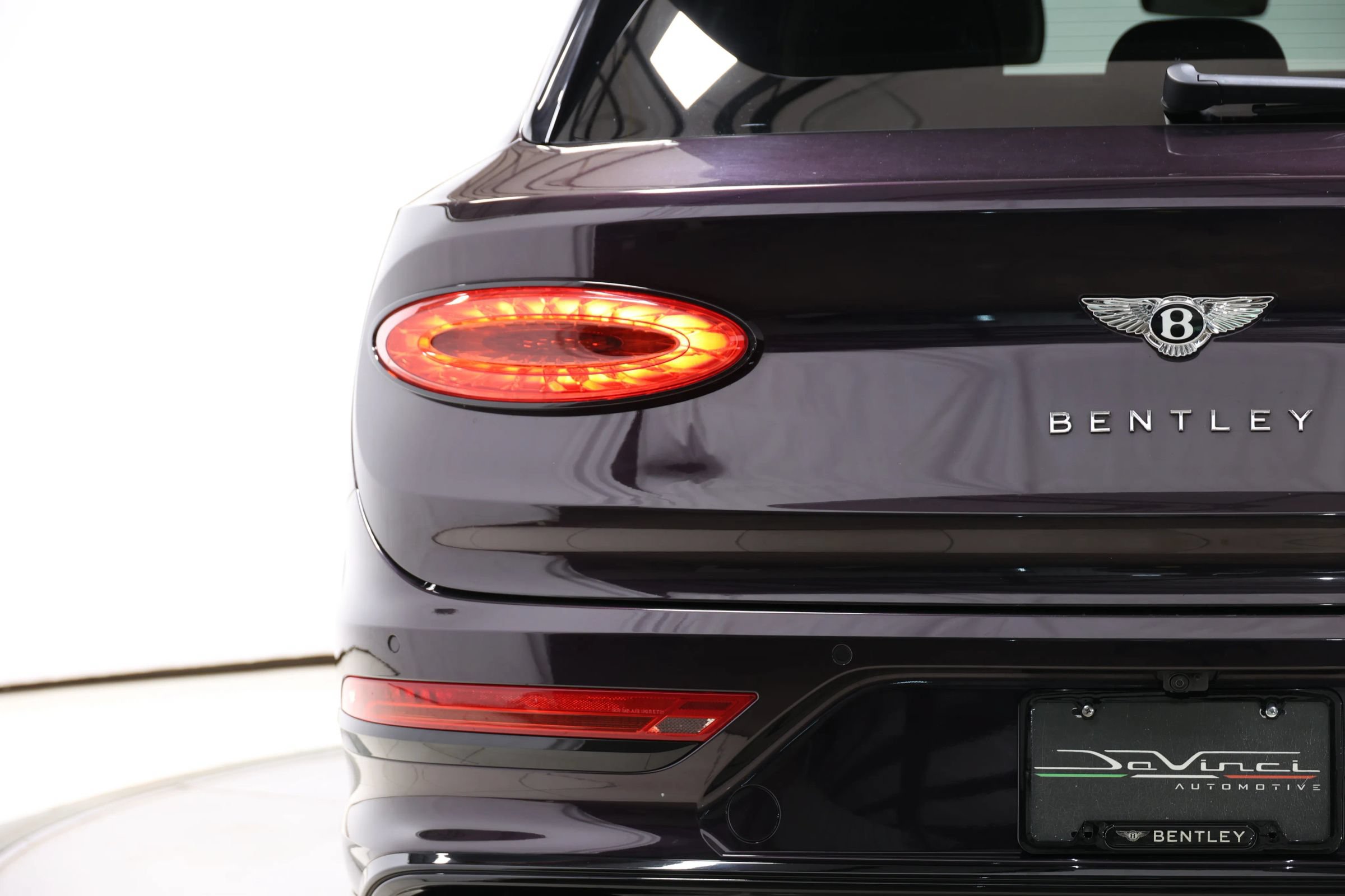 Used 2023 Bentley Bentayga Extended Wheelbase AWD/4WD image 83