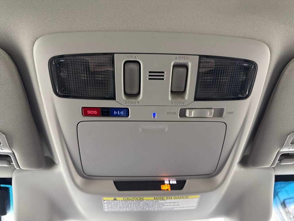 Used 2017 Subaru Outback 3.6R Limited image 23