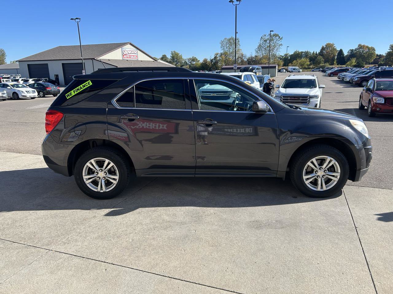 Used 2013 Chevrolet Equinox LT w/ Driver Convenience Package AWD/4WD image 4