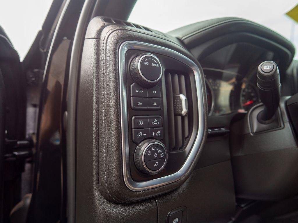 Used 2021 Chevrolet Silverado 2500 LTZ w/ Carhartt Edition AWD/4WD image 22