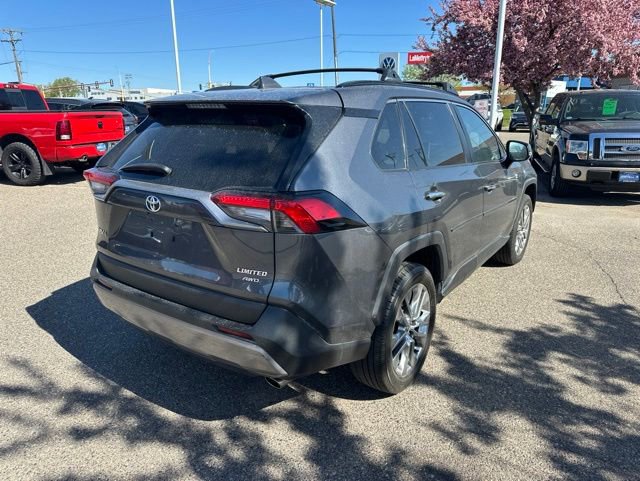 Used 2022 Toyota RAV4 Limited w/ Limited Grade Weather Package AWD/4WD image 3