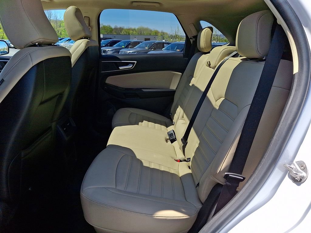 Certified 2020 Ford Edge SEL w/ Class II Trailer Tow Package AWD/4WD image 10