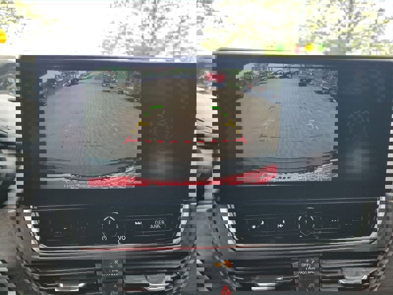 Used 2023 Nissan Altima 2.5 SV w/ SV Premium Package FWD image 24