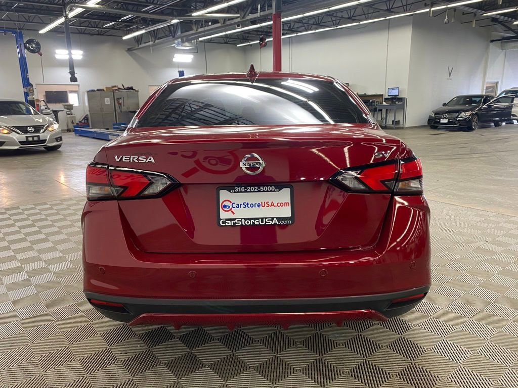 Used 2020 Nissan Versa SV w/ Trunk Package FWD image 9