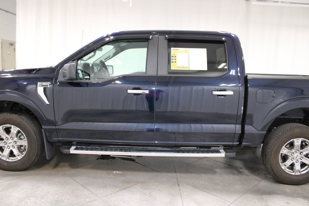 Used 2023 Ford F150 XLT w/ XTR Package image 5