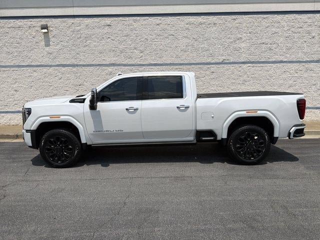 Used 2024 GMC Sierra 2500 Denali Ultimate AWD/4WD image 4