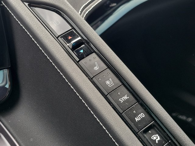 Used 2023 Chevrolet Corvette Stingray Preferred Cpe w/ Stealth Interior Trim Package RWD image 28