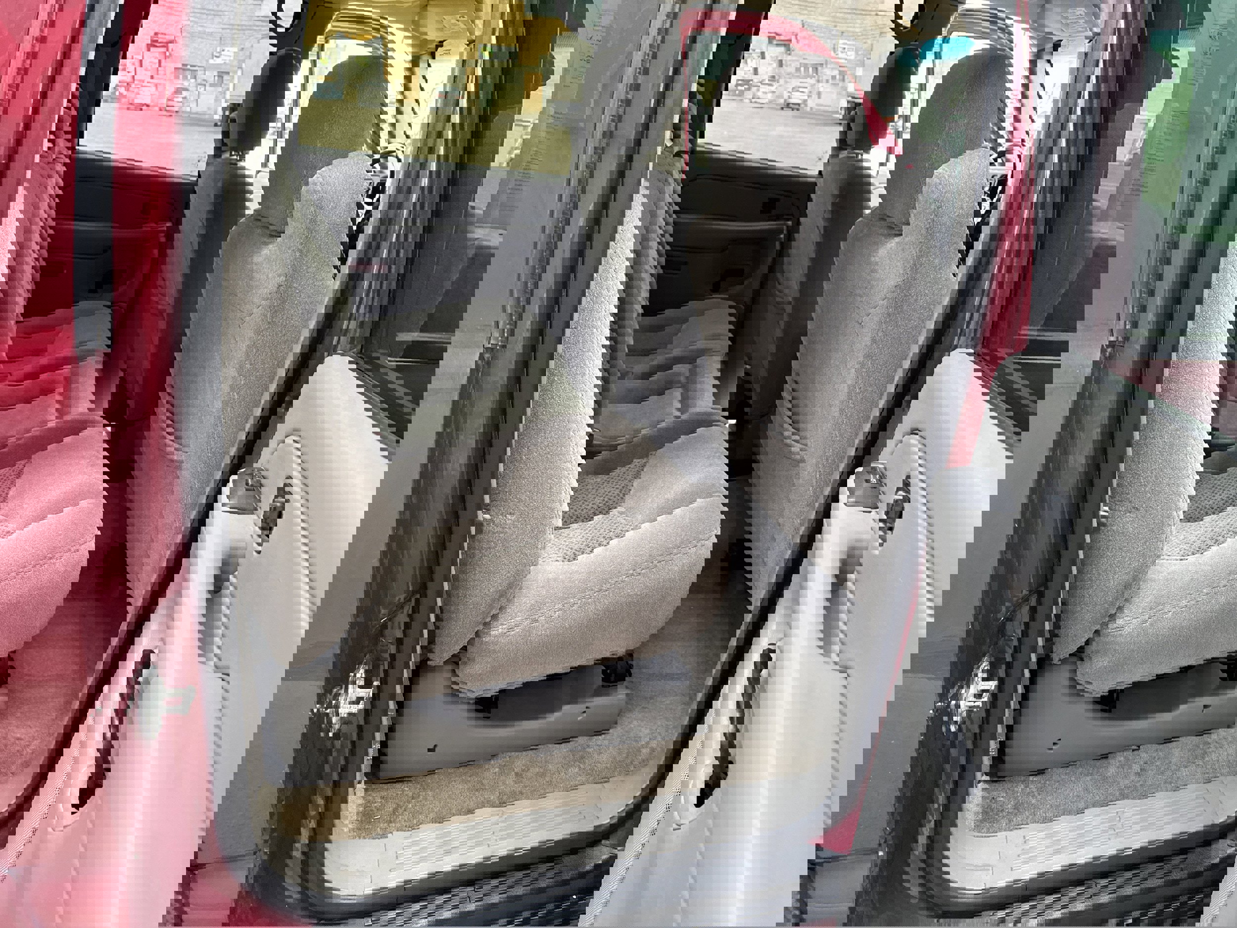 Used 2005 Chevrolet Suburban LS w/ Cargo Package image 5