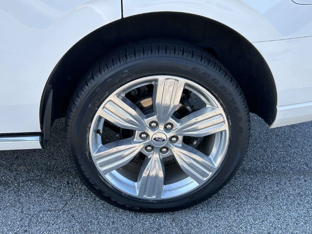 Certified 2023 Ford Expedition Platinum RWD image 10