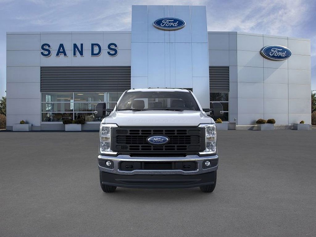 New 2026 Ford F250 XL w/ XL Chrome Package image 6