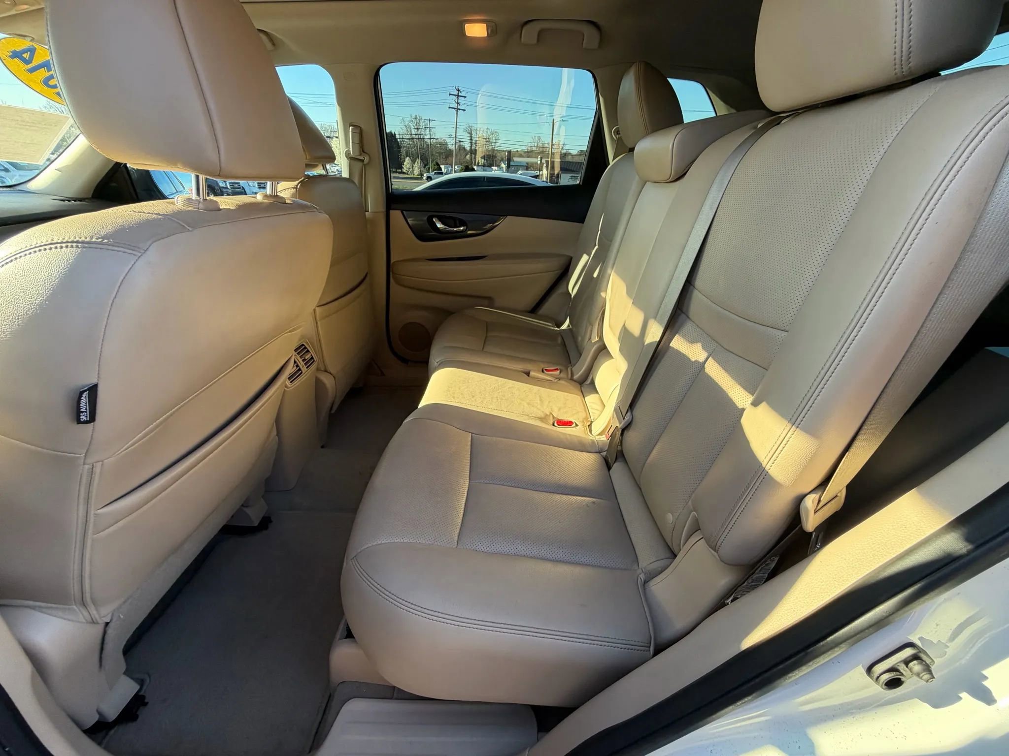 Used 2014 Nissan Rogue SL w/ SL Premium Package image 14