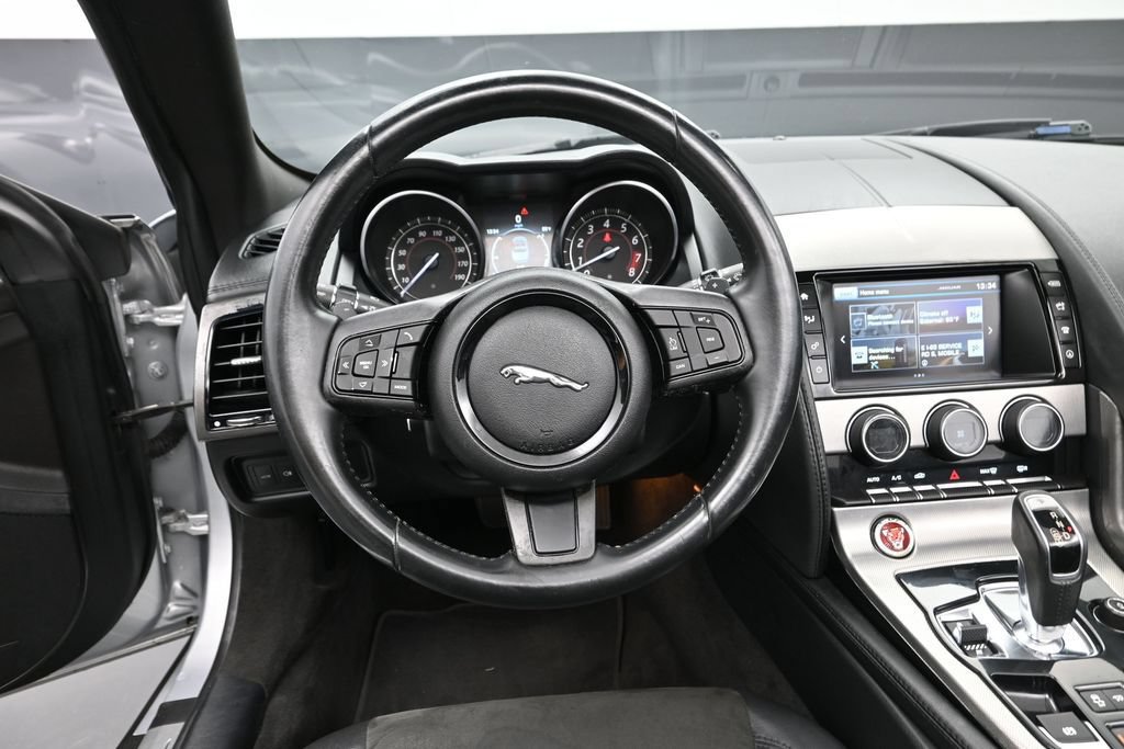 Used 2016 Jaguar F-TYPE Convertible RWD image 17