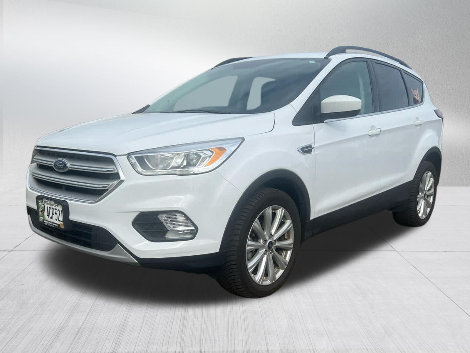 Used 2019 Ford Escape SEL AWD/4WD image 3