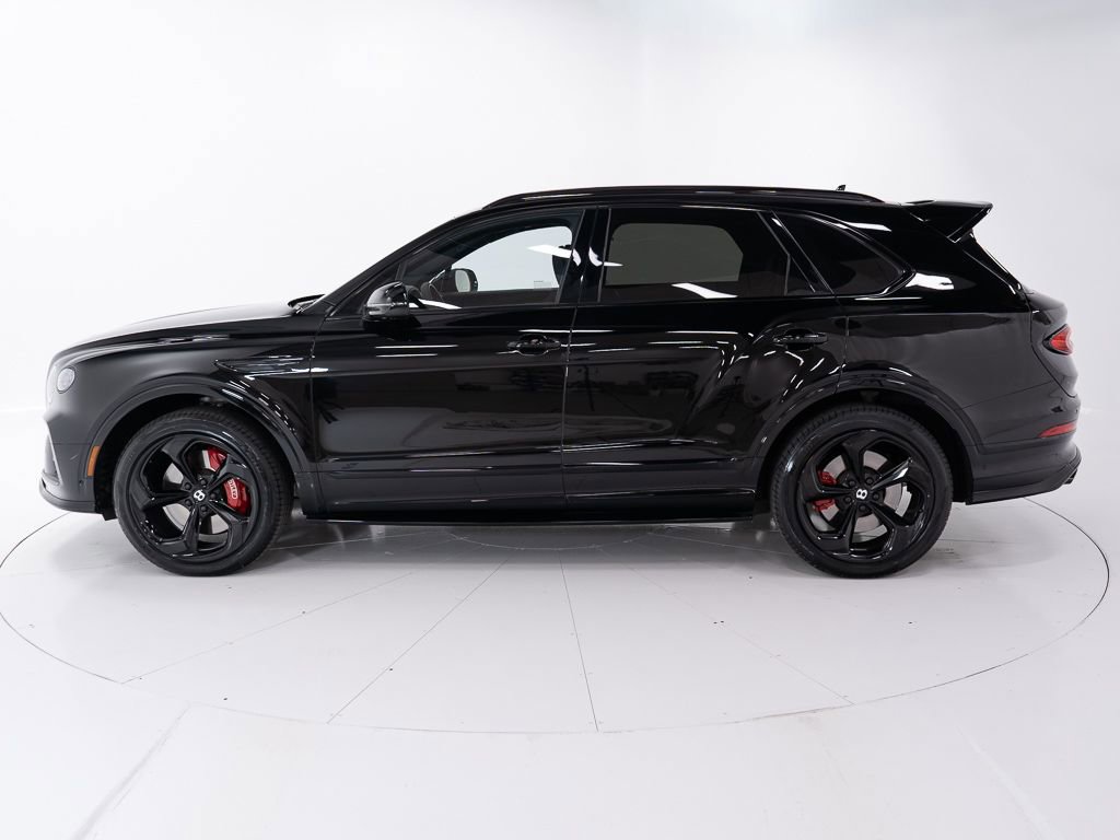 Used 2022 Bentley Bentayga AWD/4WD image 2