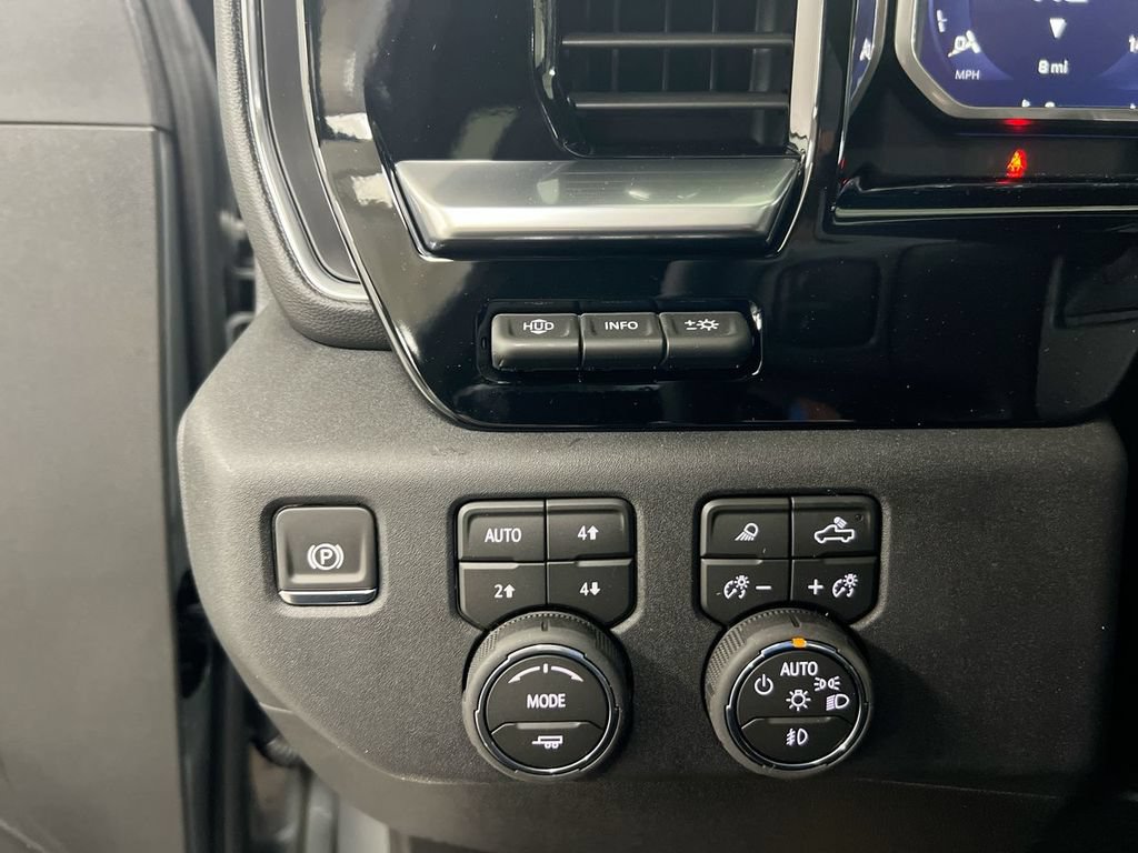 New 2026 Chevrolet Silverado 3500 High Country w/ High Country Premium Package AWD/4WD image 14