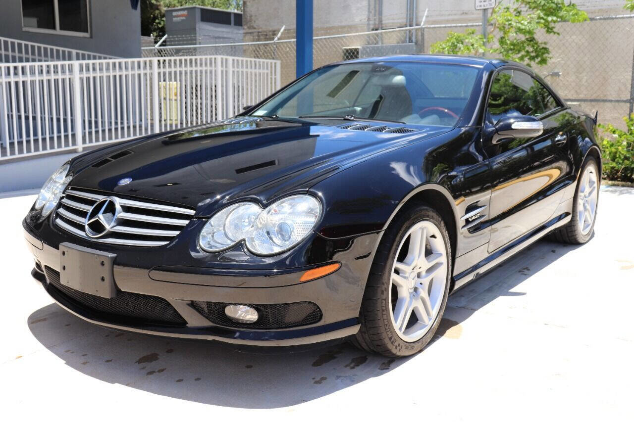 Used 2005 Mercedes-Benz SL 600 image 2