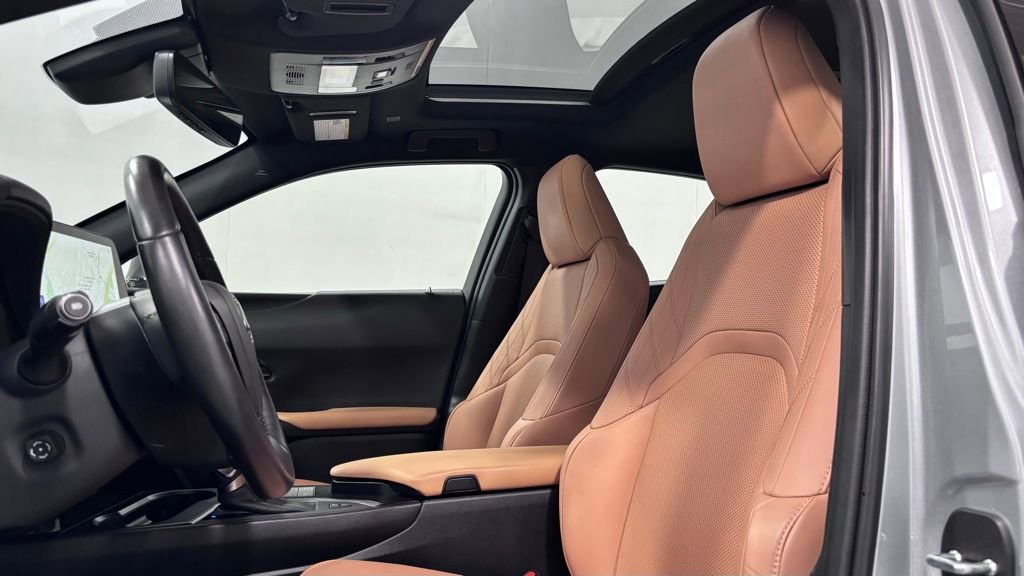 Used 2023 Lexus UX 250h AWD w/ Accessory Package (Z2) image 12