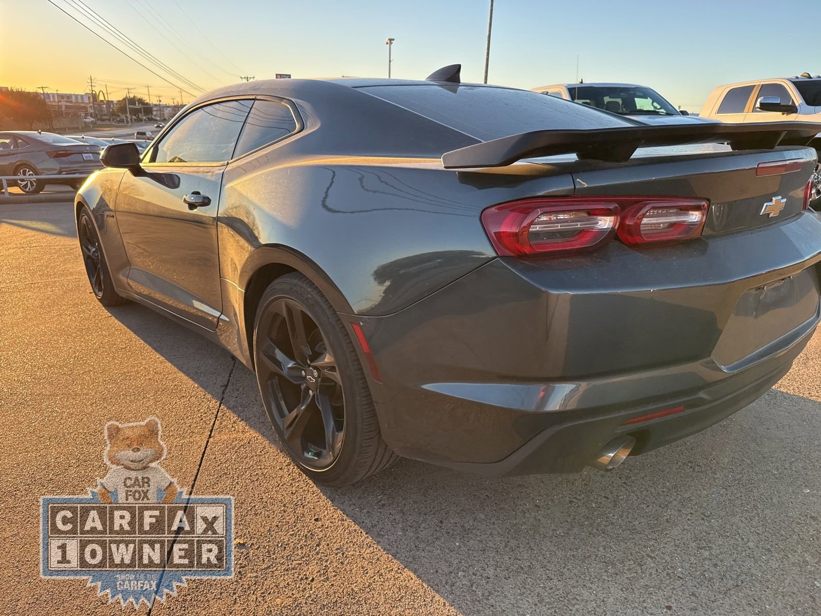 Used 2022 Chevrolet Camaro LT w/ Technology Package image 5