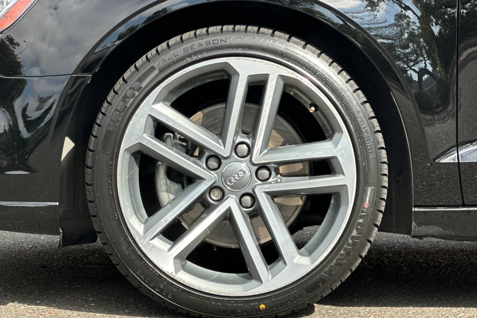 Used 2018 Audi A3 2.0T Premium AWD/4WD image 23