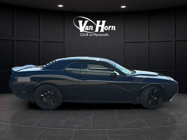 Used 2015 Dodge Challenger R/T Plus RWD image 8