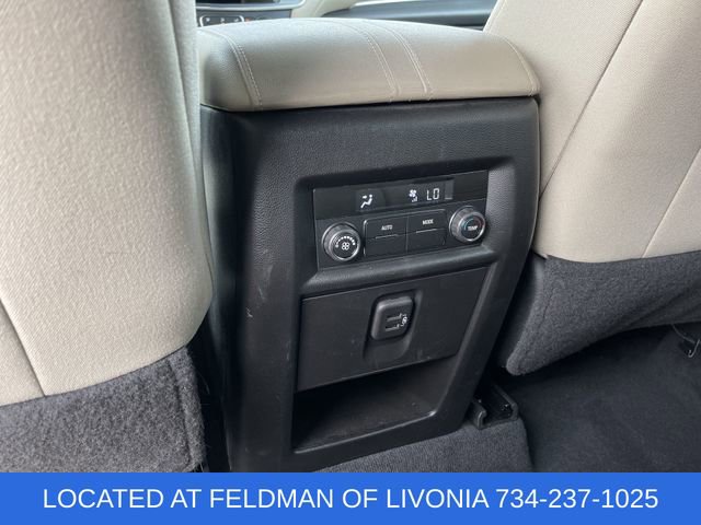 Used 2023 Chevrolet Traverse LS image 20