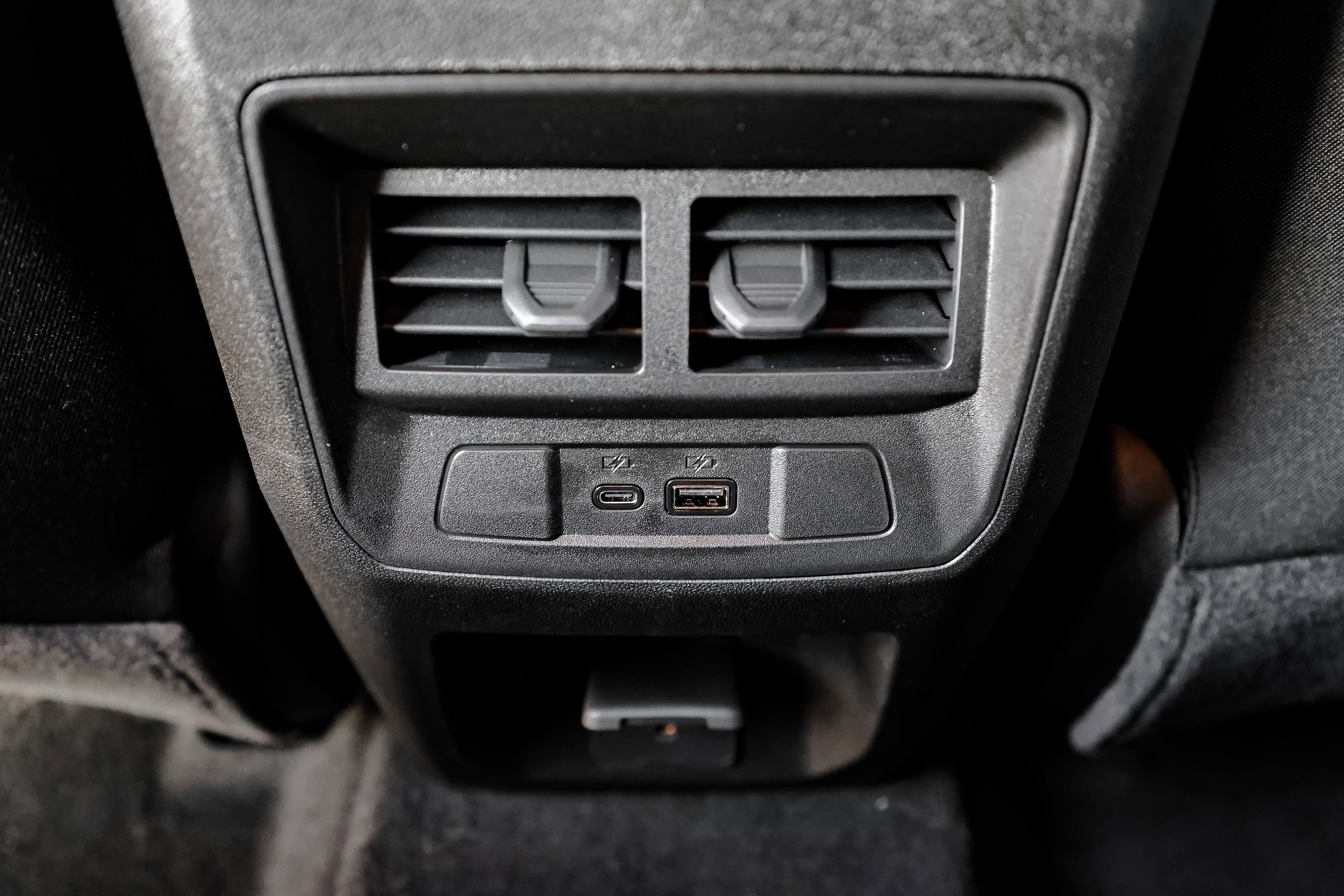 New 2026 GMC Canyon Elevation w/ Convenience Package image 17