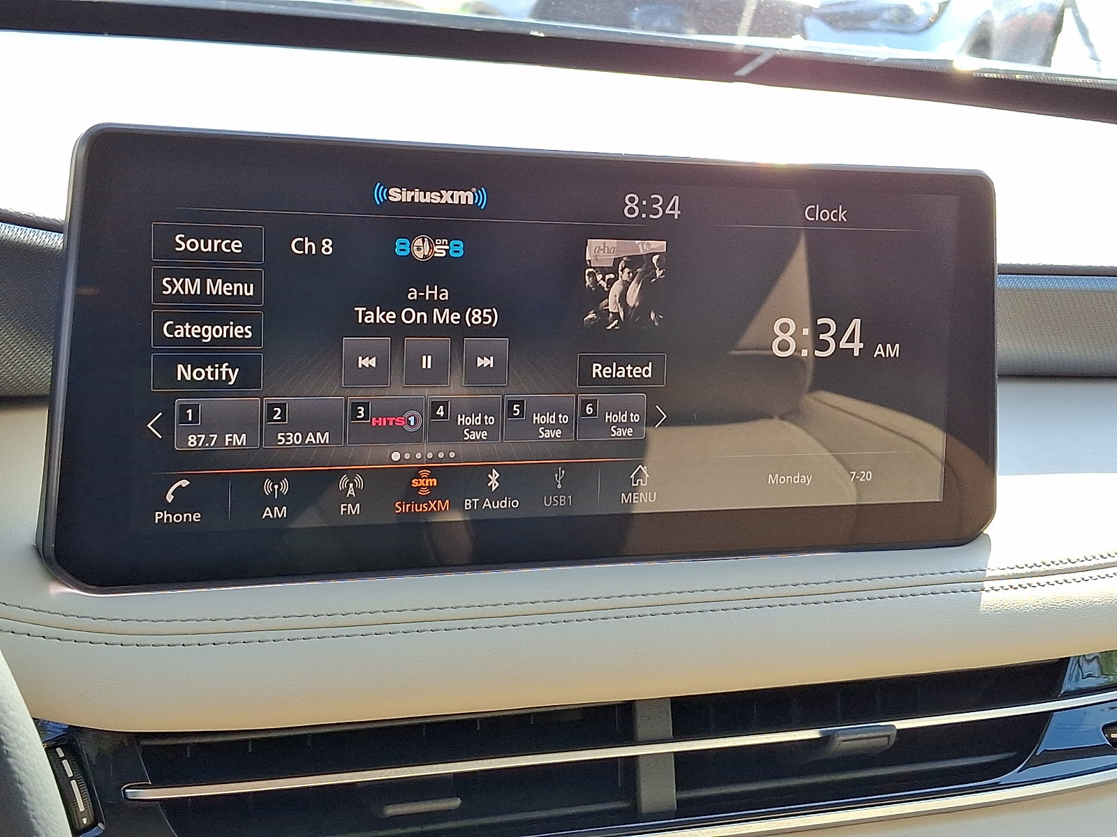 Certified 2023 INFINITI QX60 Luxe AWD/4WD image 20