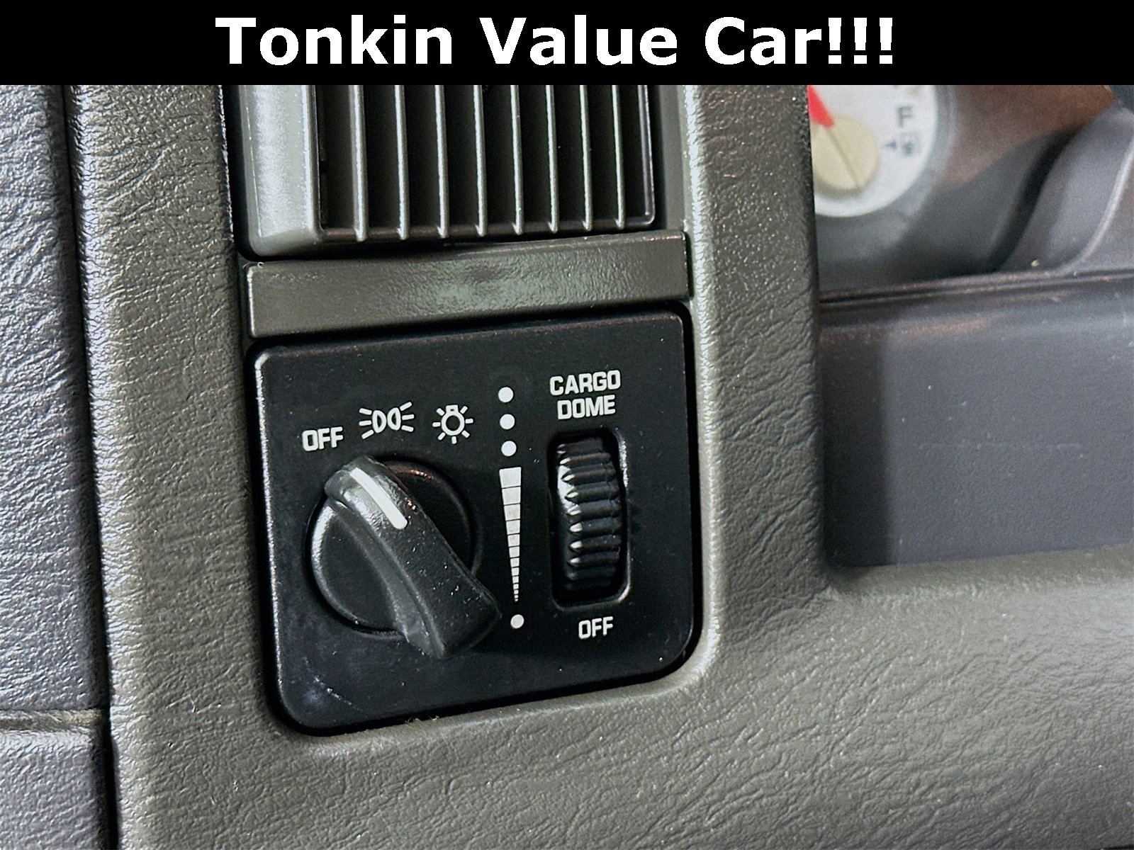 Used 2004 Dodge Ram 1500 Truck SLT w/ Big Horn Quad Cab Value Group image 11